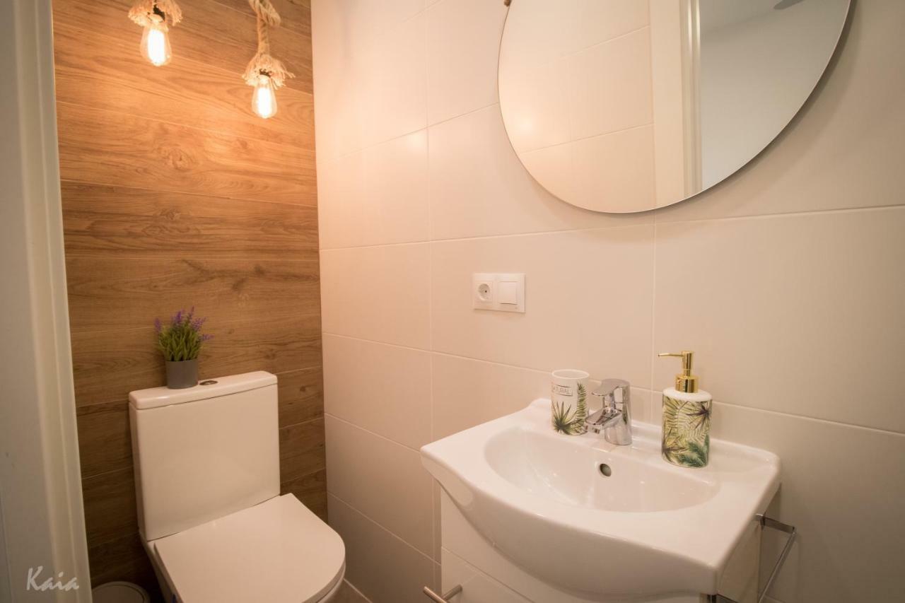 Los Cisnes II - Modern Apartment Benalmádena Eksteriør billede